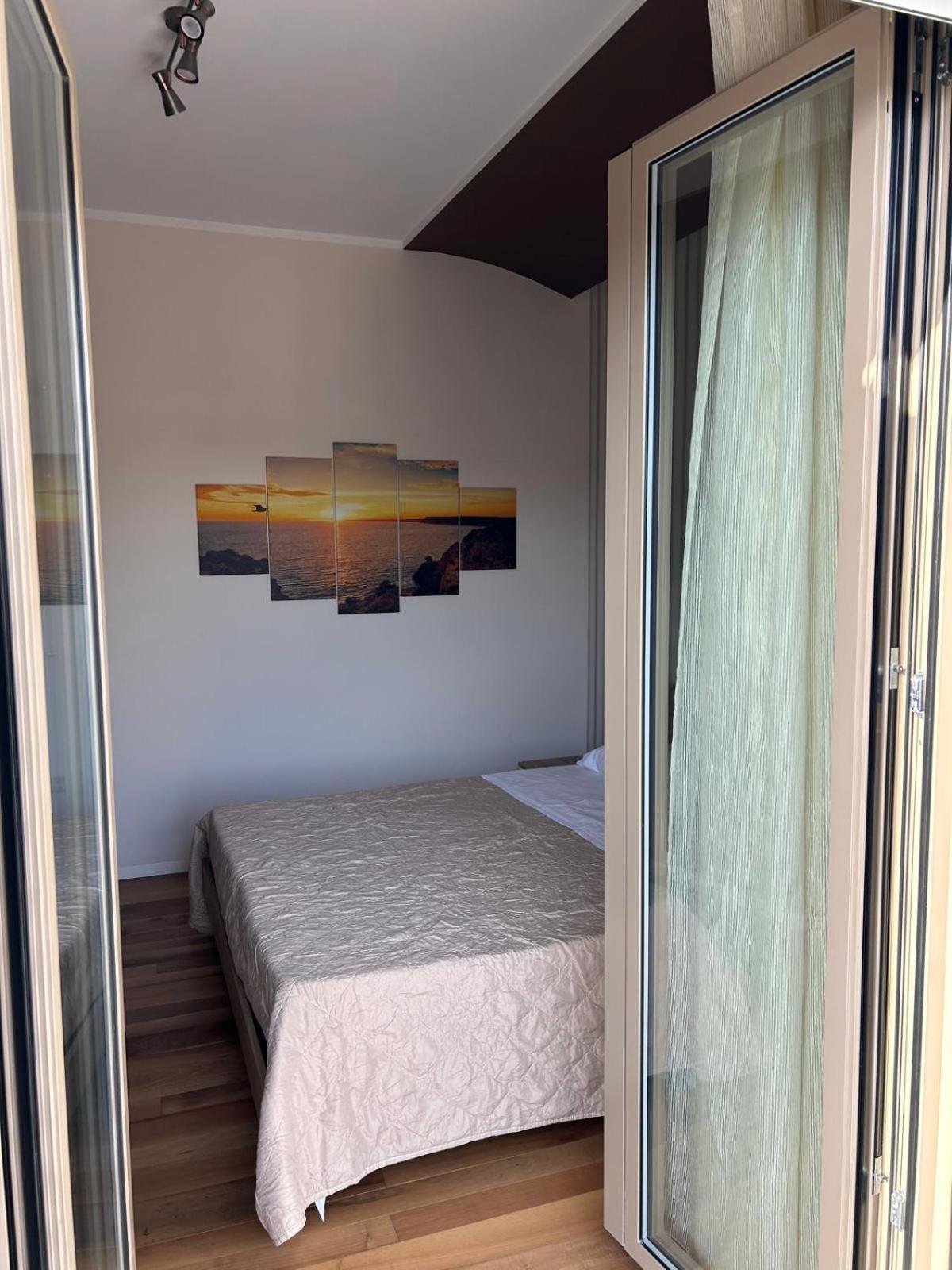 B&B Serangi - Il Piacere Di Sentirsi A Casa Cercola Zewnętrze zdjęcie