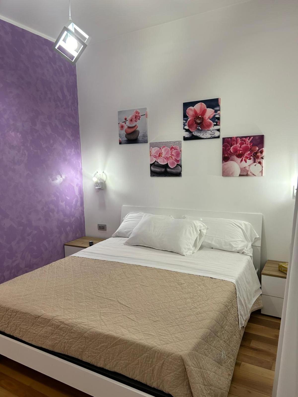 B&B Serangi - Il Piacere Di Sentirsi A Casa Cercola Zewnętrze zdjęcie