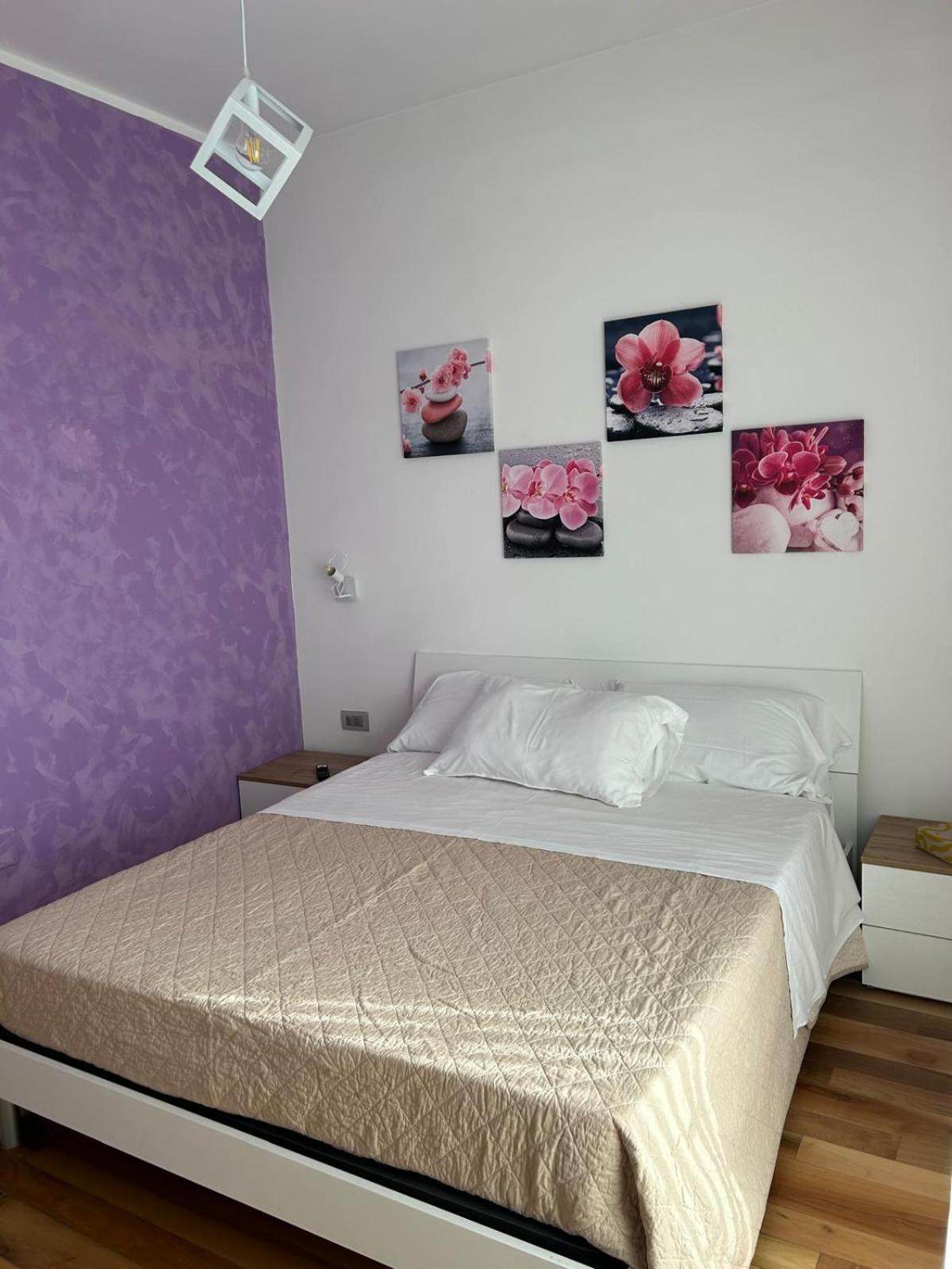 B&B Serangi - Il Piacere Di Sentirsi A Casa Cercola Zewnętrze zdjęcie