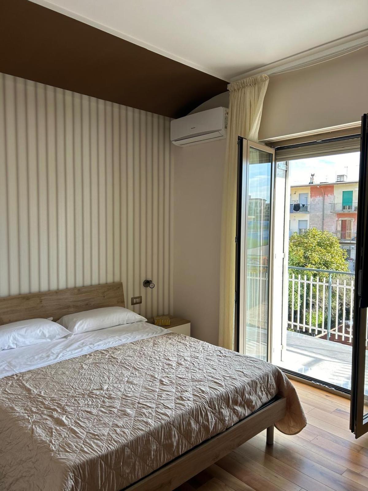 B&B Serangi - Il Piacere Di Sentirsi A Casa Cercola Zewnętrze zdjęcie