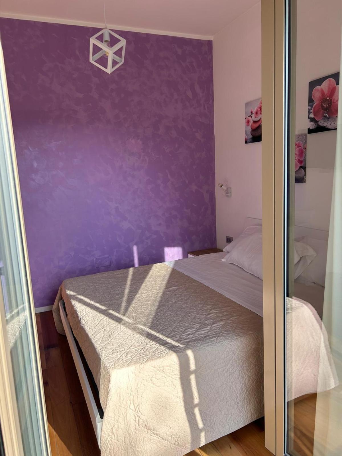B&B Serangi - Il Piacere Di Sentirsi A Casa Cercola Zewnętrze zdjęcie